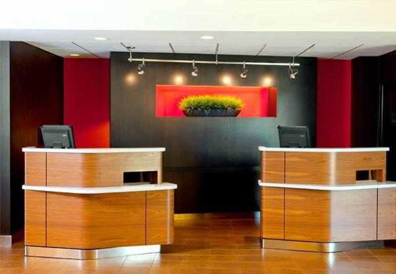 Courtyard By Marriott Columbus Hotel Exterior foto